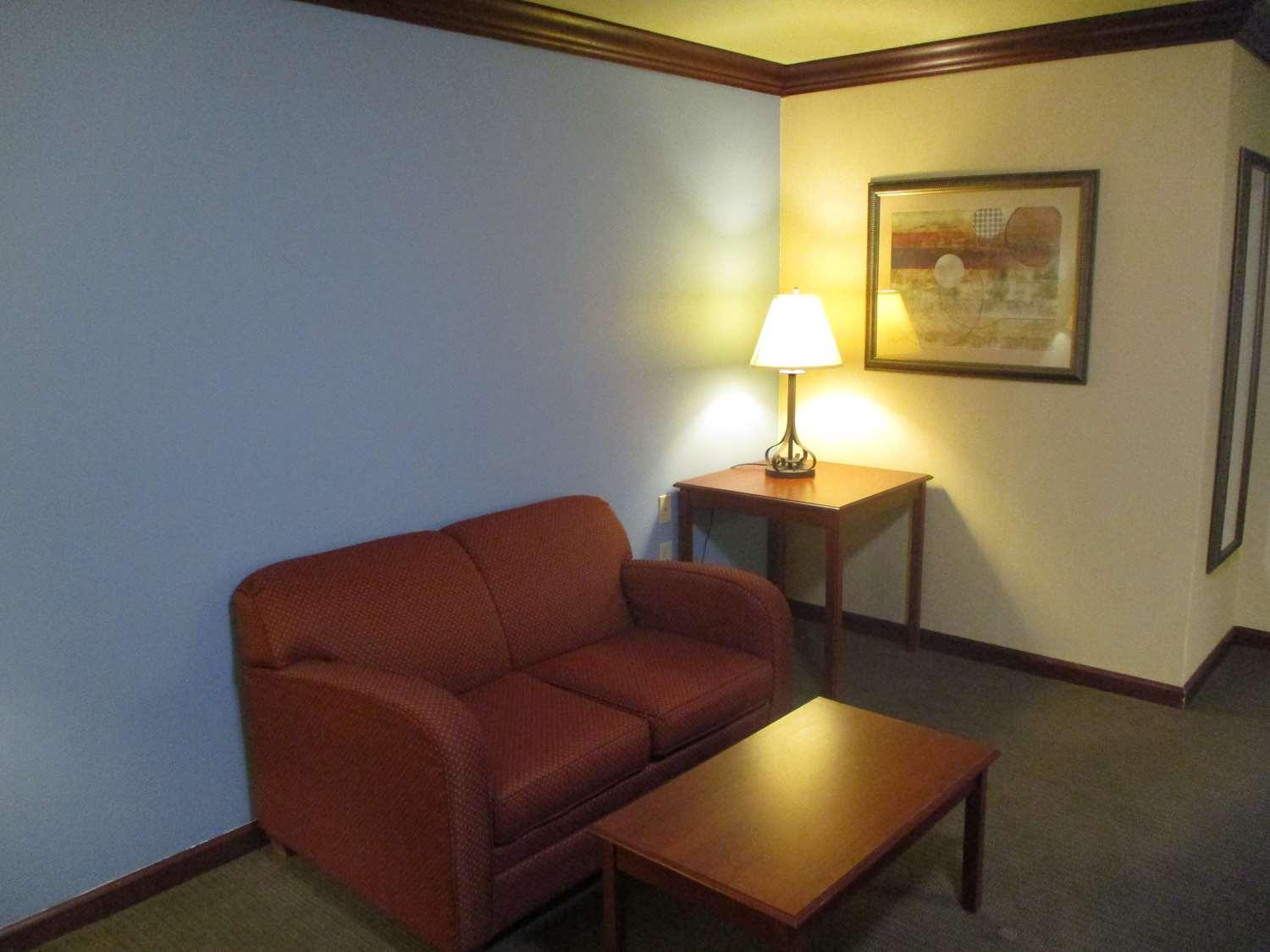 Best Western Coffeyville Central Business District Inn And Suites Εξωτερικό φωτογραφία