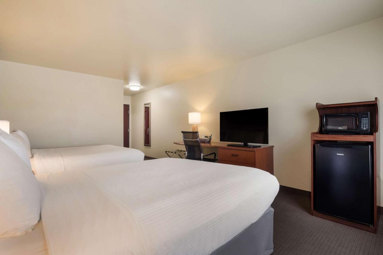 Best Western Coffeyville Central Business District Inn And Suites Εξωτερικό φωτογραφία
